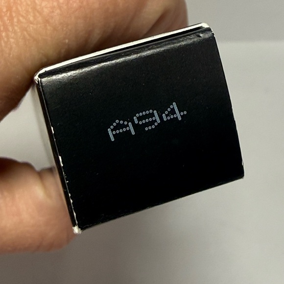 MAC NC45 Studio Fix 24-Hour Smooth Wear Fluid Correcting Concealer NEW - Picture 3 of 7